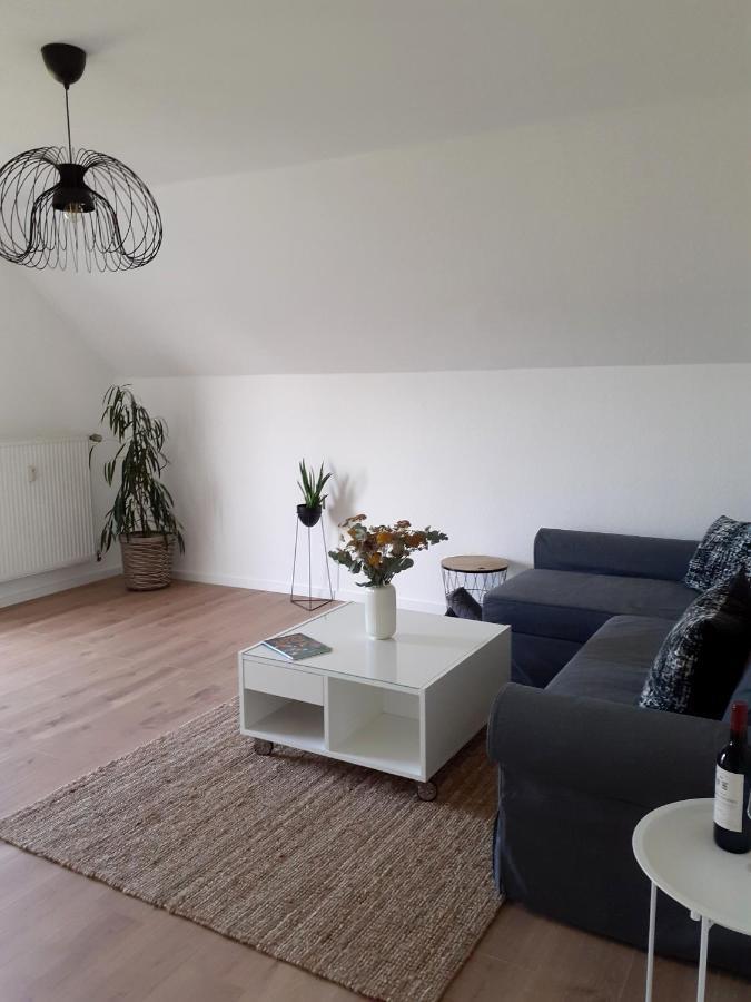 Eifelstern-Schoene Ferienwohnung Mit Balkon Kalenborn-Scheuern Exterior photo