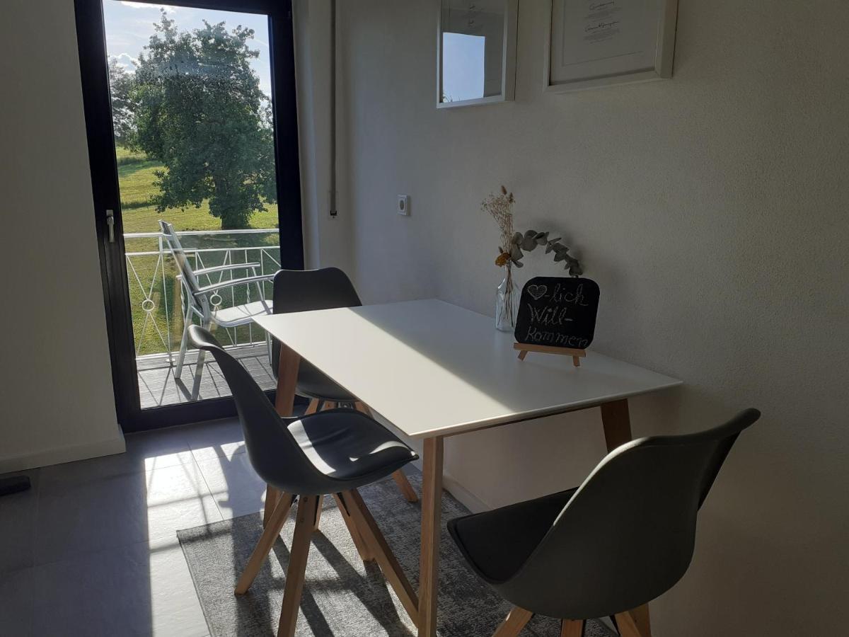 Eifelstern-Schoene Ferienwohnung Mit Balkon Kalenborn-Scheuern Exterior photo